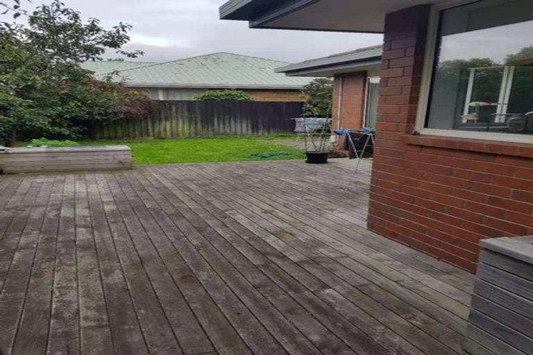 Photo of property in 2/23 Halliwell Avenue, Papanui, Christchurch, 8052