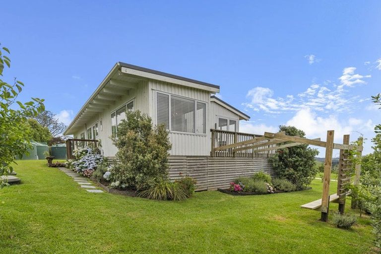 Photo of property in 550 Oruawharo Road, Oruawharo, Wellsford, 0975