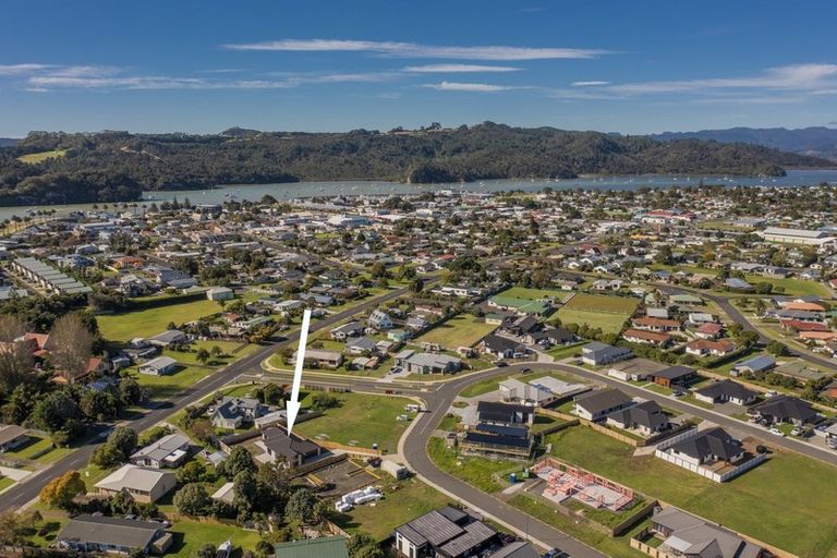 Photo of property in 53 Palm Drive, Whitianga, 3510