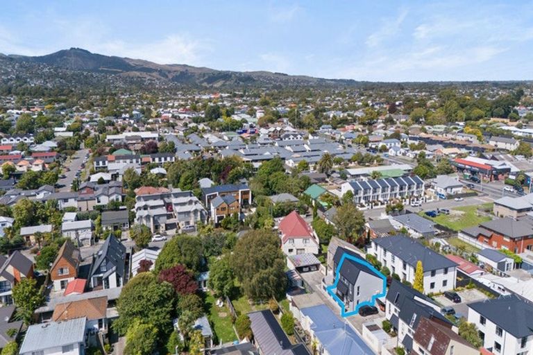 Photo of property in 20a Fairfield Avenue, Addington, Christchurch, 8024