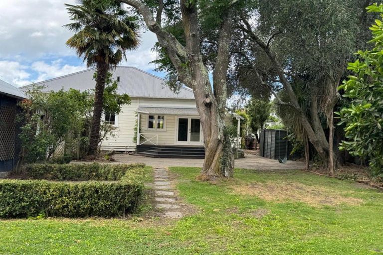 Photo of property in 516 Fitzroy Avenue, Hastings, 4122