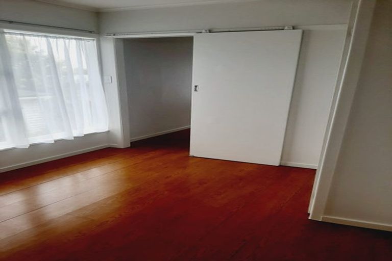 Photo of property in 10 Holland Road, Hillcrest, Auckland, 0627