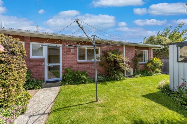 Photo of property in 1/11 Berwick Street, St Albans, Christchurch, 8014