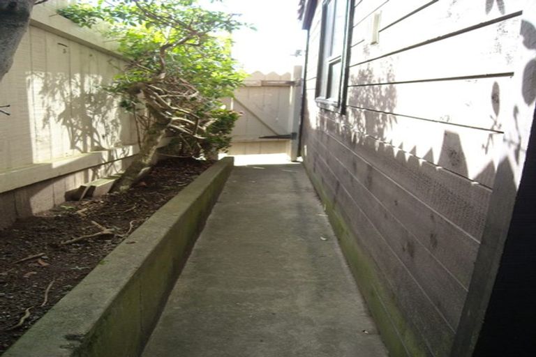 Photo of property in 1/199 Grant Road, Thorndon, Wellington, 6011