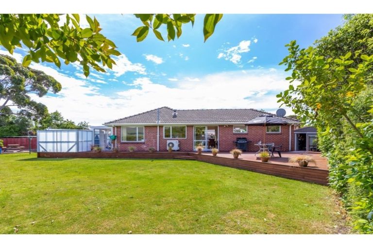 Photo of property in 52 Gould Crescent, Woolston, Christchurch, 8023