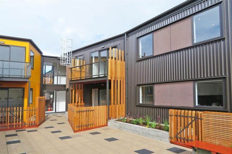 Photo of property in The Firemans Apartments, 216/321 Jackson Street, Petone, Lower Hutt, 5012