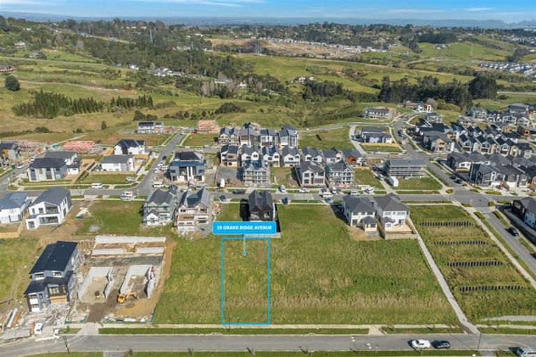 Photo of property in 28 Grand Ridge Avenue, Flat Bush, Auckland, 2019