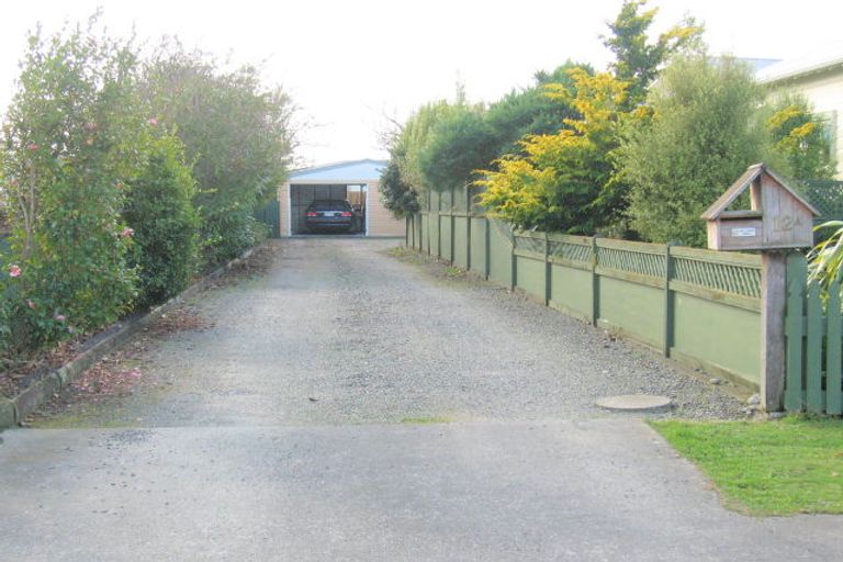 Photo of property in 12a Campbell Street, Feilding, 4702