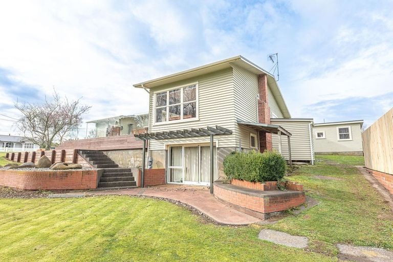 Photo of property in 35 Milne Street, Marton, 4710