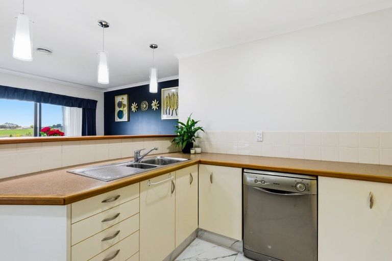 Photo of property in 2b Cannell Farm Drive, Te Puke, 3119