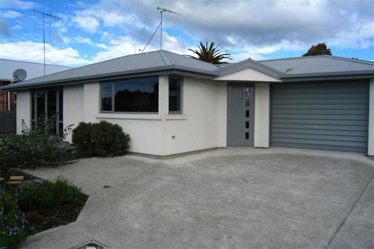 Photo of property in 1/122 Selwyn Street, Waimataitai, Timaru, 7910