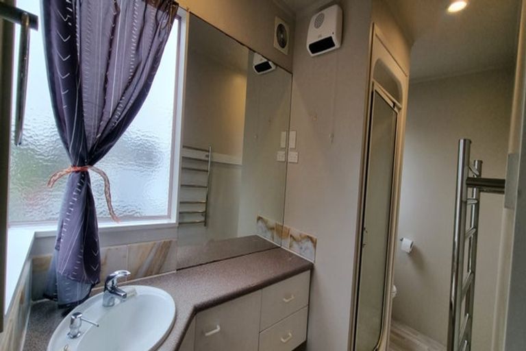 Photo of property in 420b Oceanbeach Road, Mount Maunganui, 3116