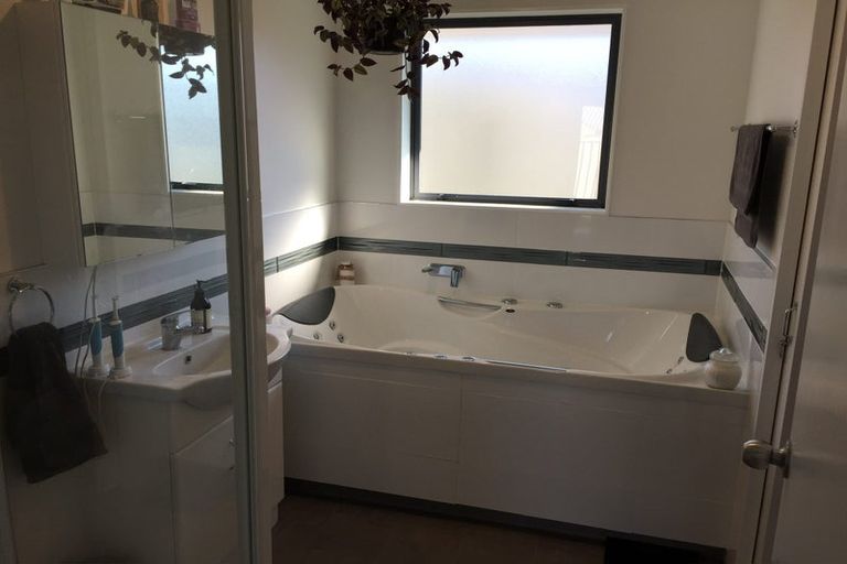 Photo of property in 71 Cheyne Road, Pyes Pa, Tauranga, 3112