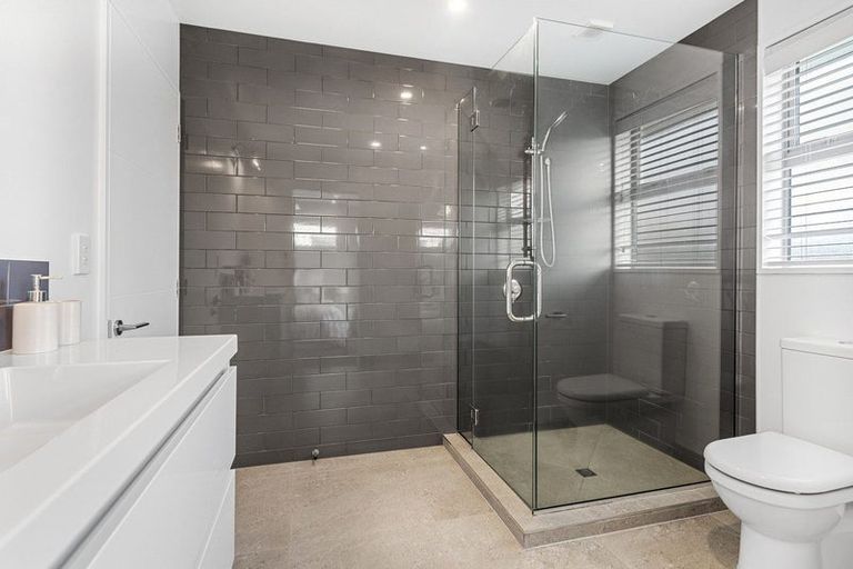 Photo of property in 11 Springfield Road, St Albans, Christchurch, 8014