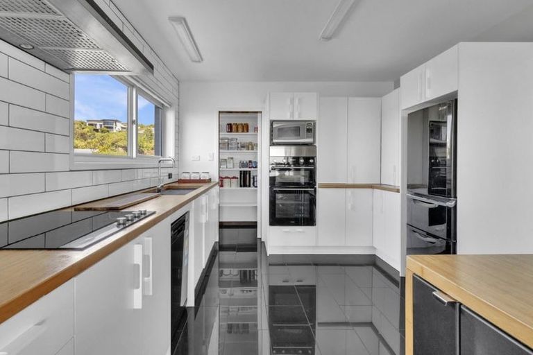 Photo of property in 169 Soleares Avenue, Mount Pleasant, Christchurch, 8081