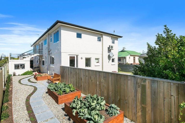 Photo of property in 11 Prince Albert Road, Saint Kilda, Dunedin, 9012