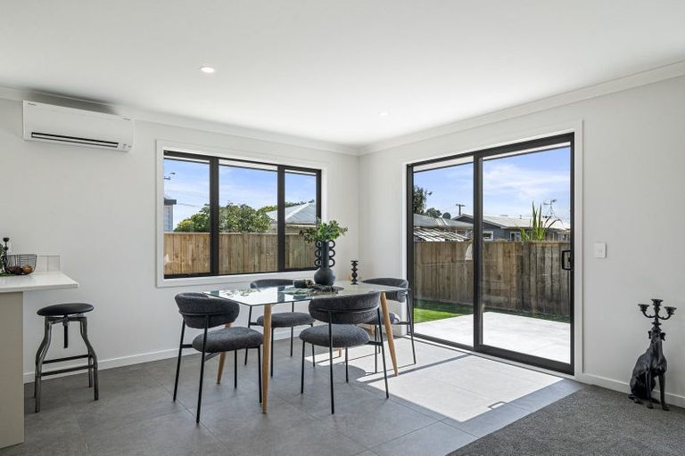 Photo of property in 28b Bartholomew Road, Levin, 5510