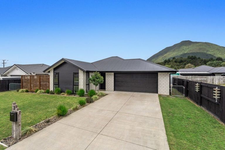 Photo of property in 3 Tiwhatiwha Crescent, Kawerau, 3127