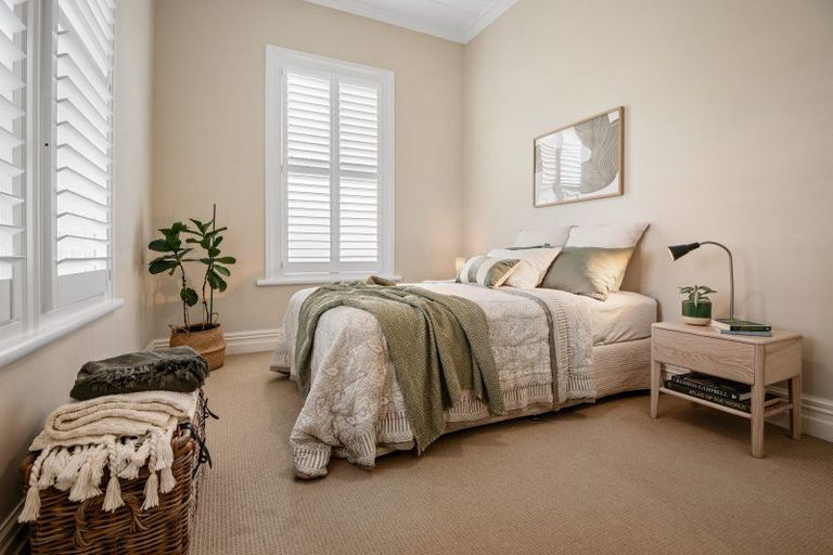 Photo of property in 55 Symonds Street, Onehunga, Auckland, 1061