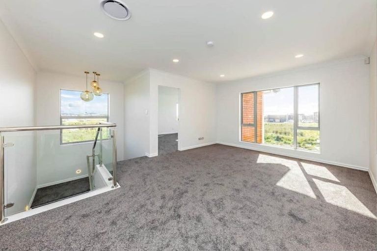 Photo of property in 24 Urney Drive, Flat Bush, Auckland, 2019