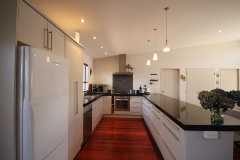 Photo of property in 19 Pitkethley Circle, Pauanui, Hikuai, 3579