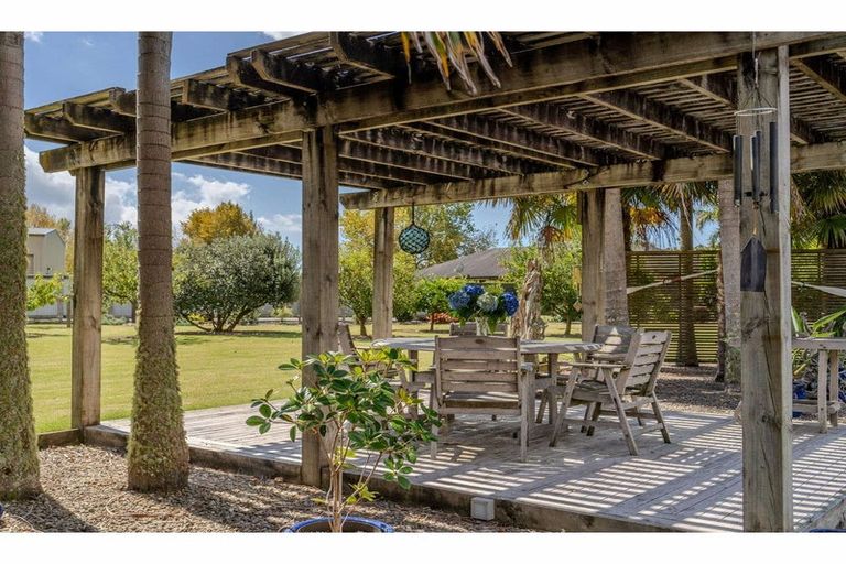 Photo of property in 108 Waitotara Drive, Waipapa, 0230