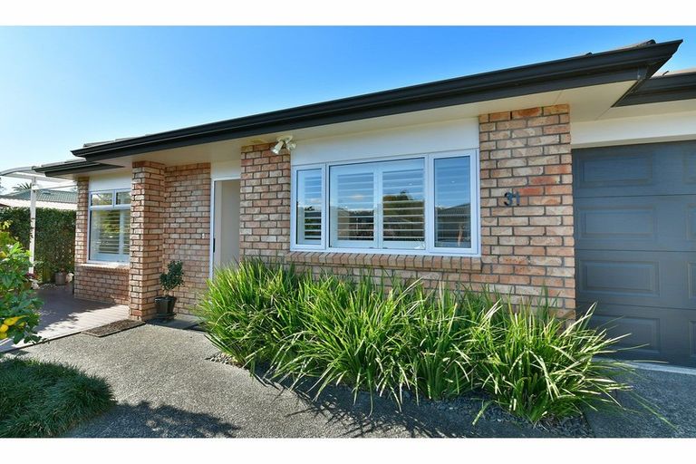 Photo of property in 31 Elizabeth Street, Orewa, 0931