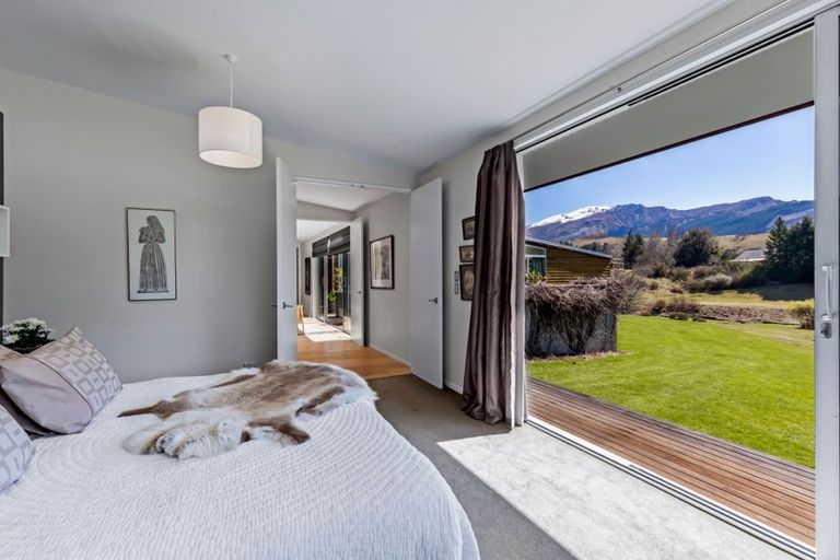 Photo of property in 9 Rutherford Road, Lake Hayes, Queenstown, 9371