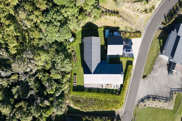 Photo of property in 15 Ngapera Way, Omori, Turangi, 3381