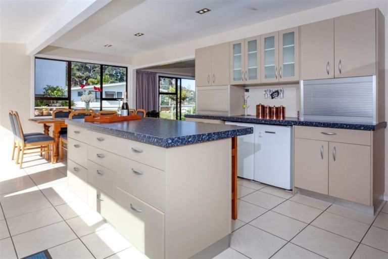 Photo of property in 153 Main Sh25 Road, Tairua, 3508