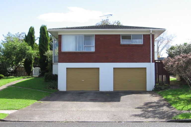 Photo of property in 2/60 Stanniland Street, Sunnyhills, Auckland, 2010