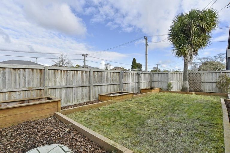 Photo of property in 1/21 Medway Street, Richmond, Christchurch, 8013