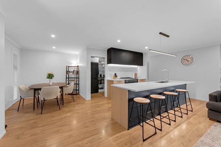 Photo of property in 100 Hitchen Road, Pokeno, 2402