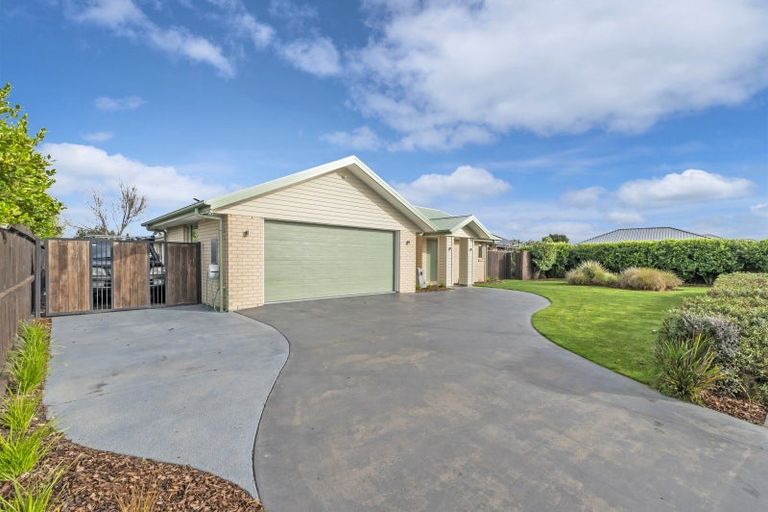 Photo of property in 61 Manse Road, Leeston, 7632