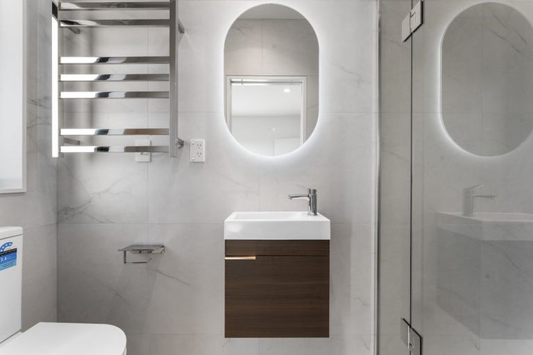 Photo of property in 6/4 Toru Street, Te Atatu Peninsula, Auckland, 0610