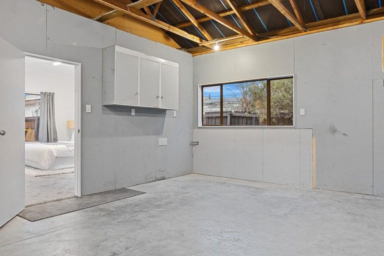 Photo of property in 5 Croziers Road, St Albans, Christchurch, 8052