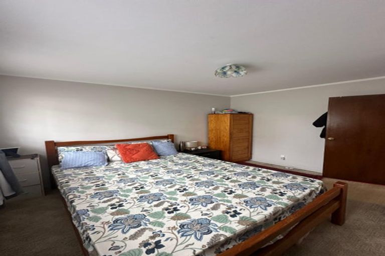 Photo of property in 2/346 Main Road, Tawa, Wellington, 5028