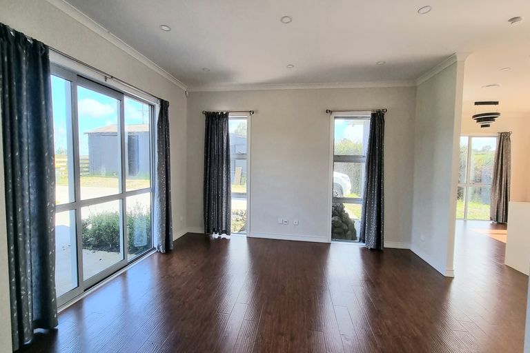 Photo of property in 130 Irwin Road, Kingseat, Pukekohe, 2679