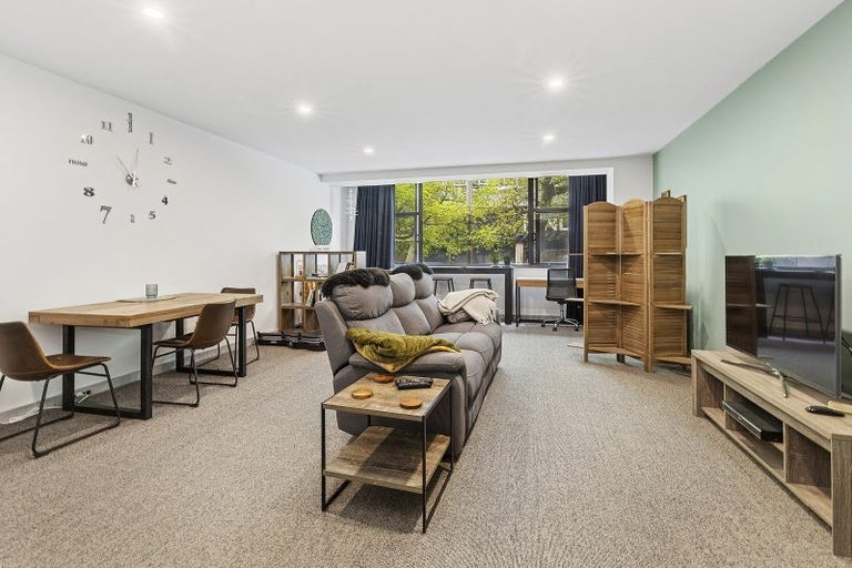 Photo of property in Gerondis Bldg Apartments, 102/60 Willis Street, Wellington Central, Wellington, 6011