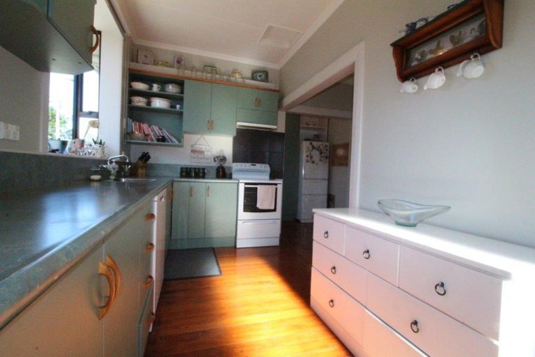 Photo of property in 9 Hero Street, Lumsden, 9730