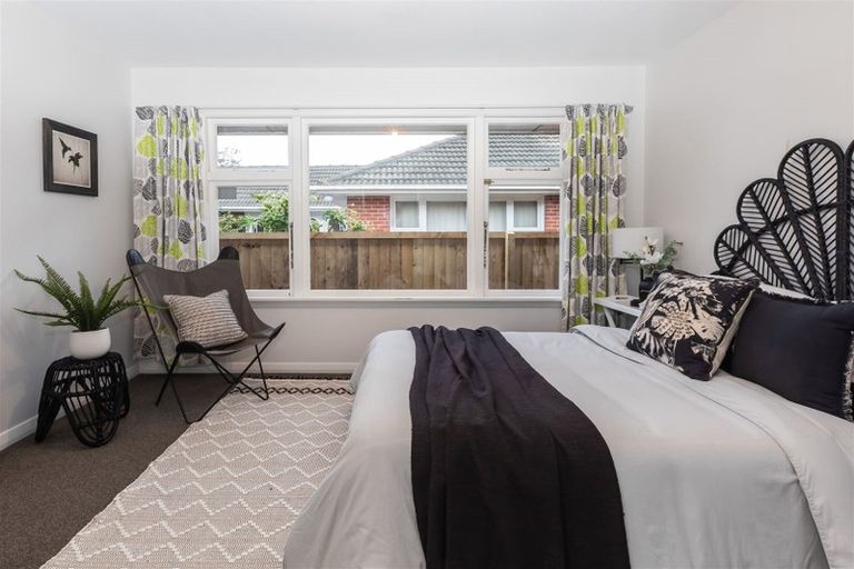 Photo of property in 14 Shearer Avenue, Papanui, Christchurch, 8052