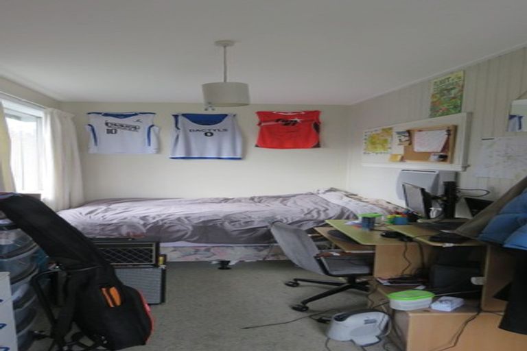 Photo of property in 12 Montana Avenue, Ilam, Christchurch, 8041