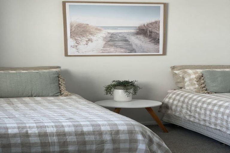 Photo of property in 4 Kaitaka Way, Papamoa, 3118