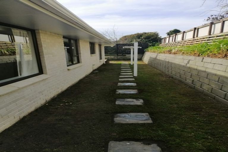 Photo of property in 16b Awatea Avenue, Paraparaumu, 5032