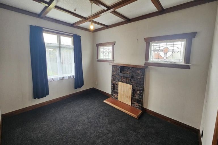 Photo of property in 46 Sackville Street, Fitzroy, New Plymouth, 4312
