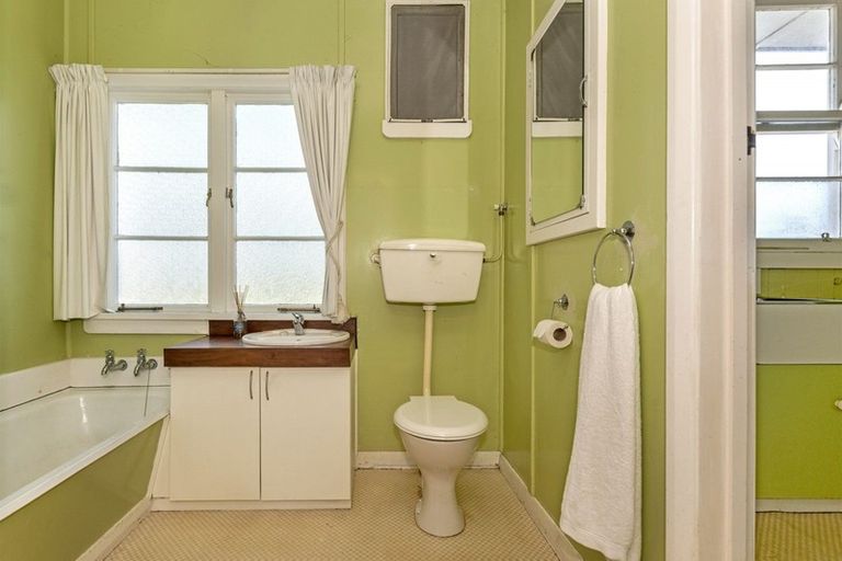 Photo of property in 102 Hall Street, Whataupoko, Gisborne, 4010