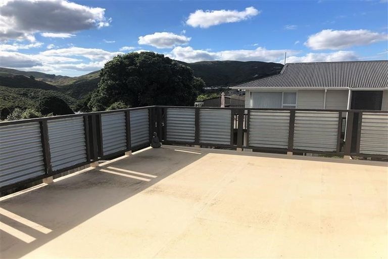 Photo of property in 115 Major Drive, Kelson, Lower Hutt, 5010