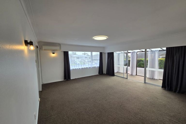 Photo of property in 1/59 The Boulevard, Sunnyhills, Auckland, 2010