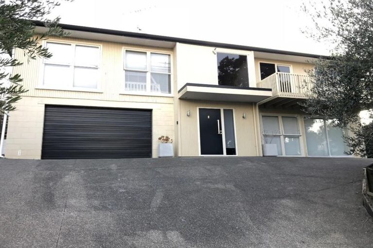 Photo of property in 21 St Ives Terrace, Mairangi Bay, Auckland, 0630