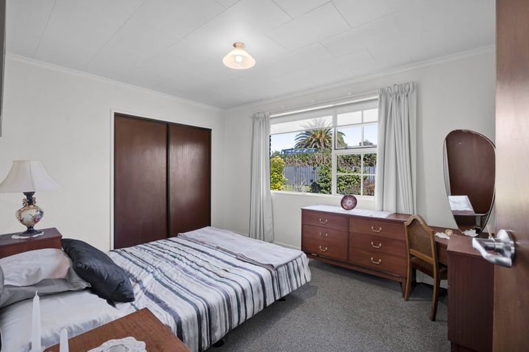 Photo of property in 5 Flint Road West, Stratford, 4332